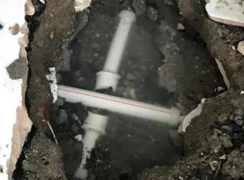 绥江阳台漏水维修公司为您分享楼上楼下漏水怎么处理